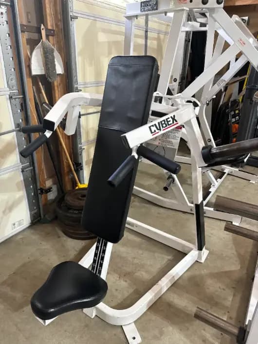 Cybex Advanced Shoulder Press