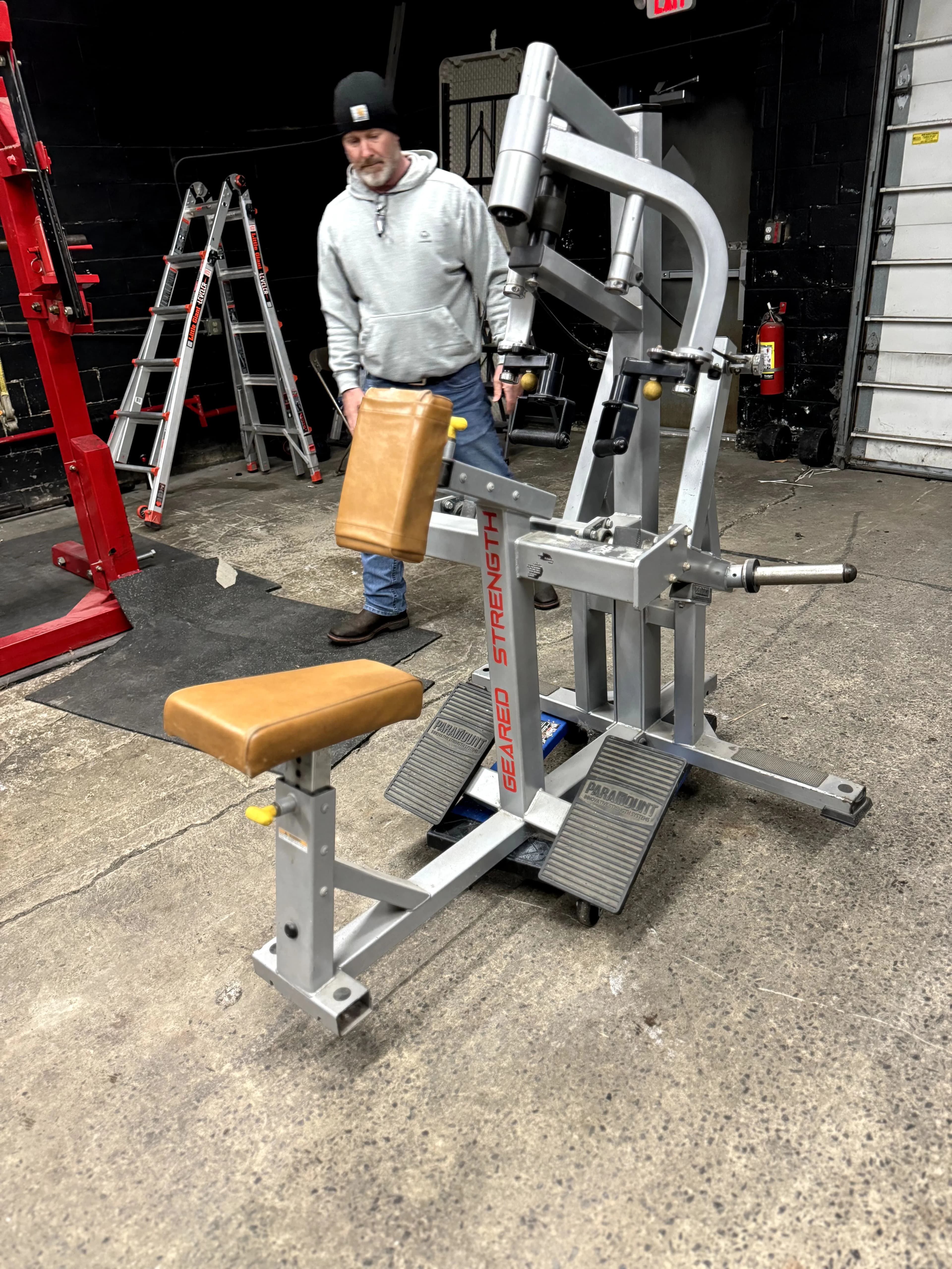 Paramount Plate Loaded Rotary Row