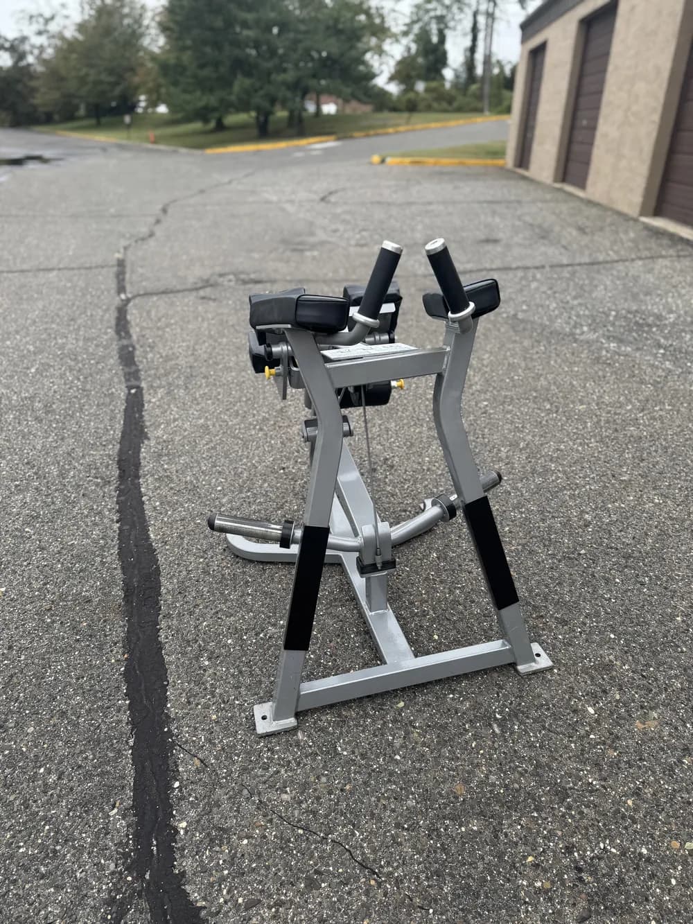 Cybex Kneeling Plate Loaded Leg Curl thumbnail 3