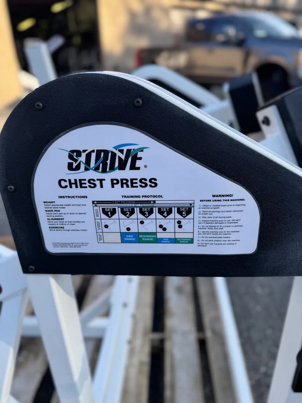 Strive Plate Loaded Flat Chest thumbnail 2