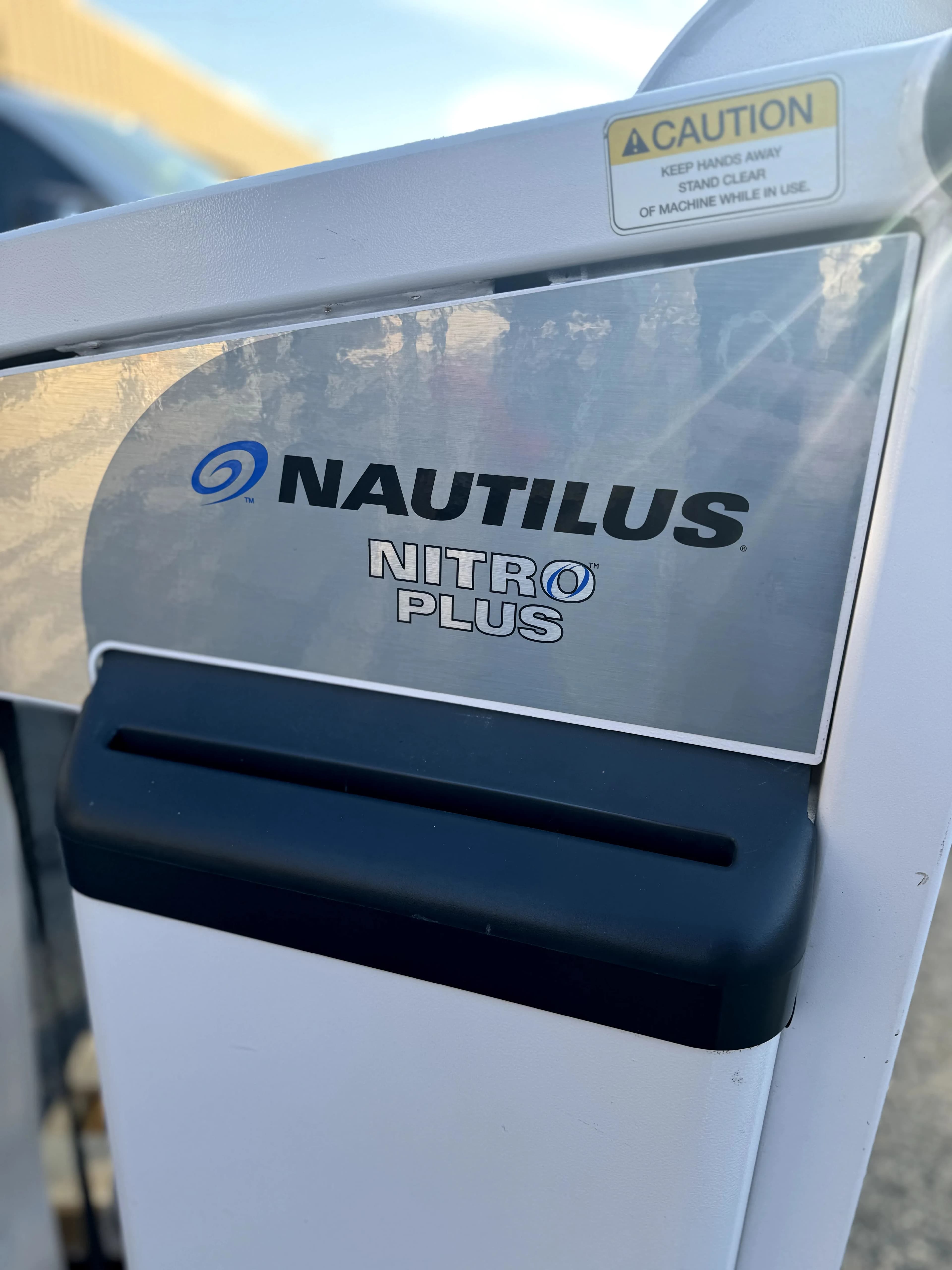 Nautilus Nitro Plus Bicep Curl thumbnail 4