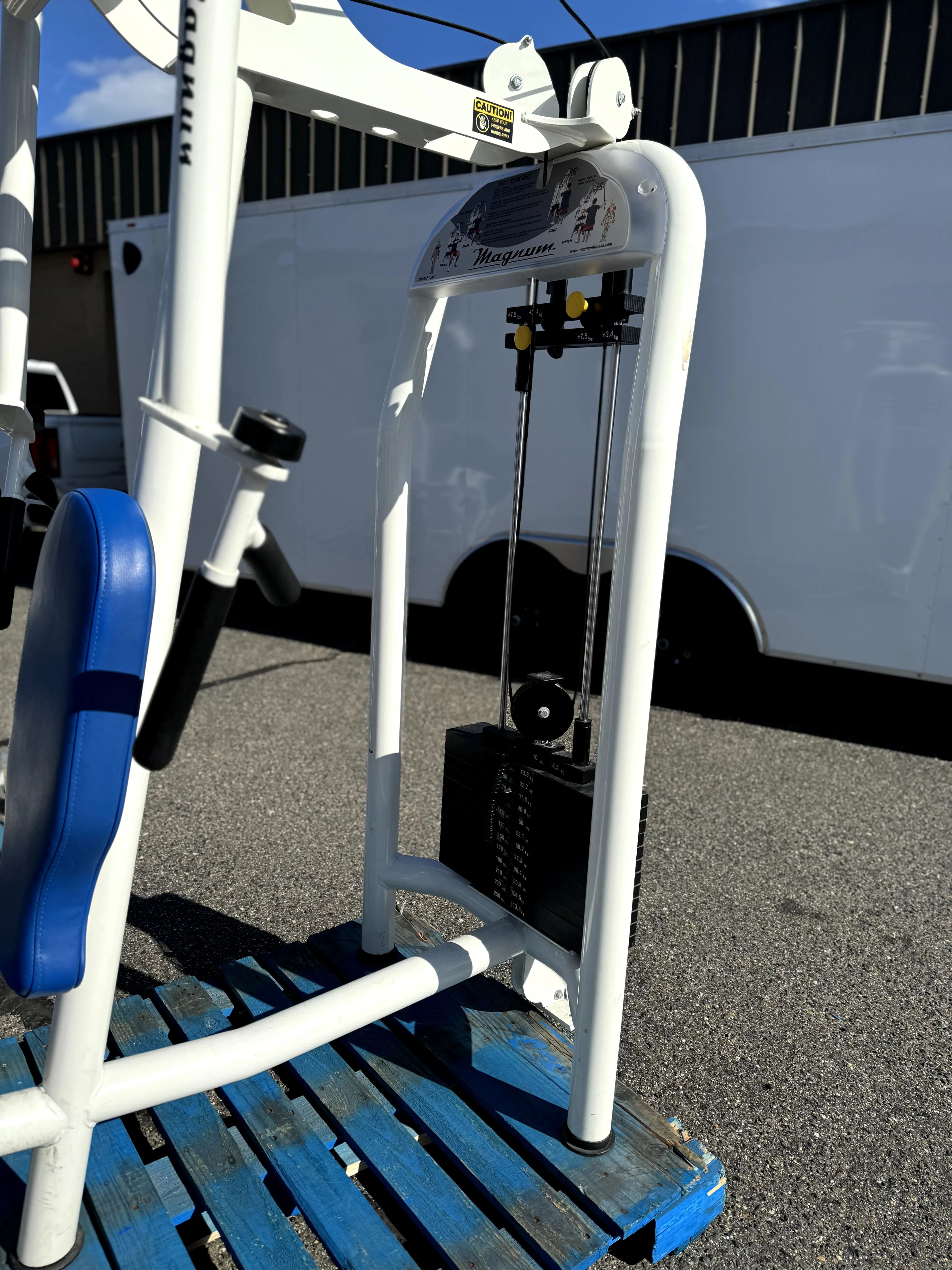 Magnum Pec Fly thumbnail 2