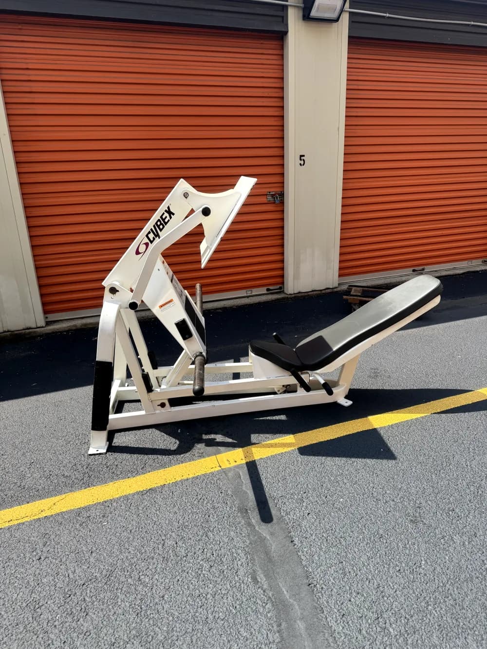 Cybex Squat Press