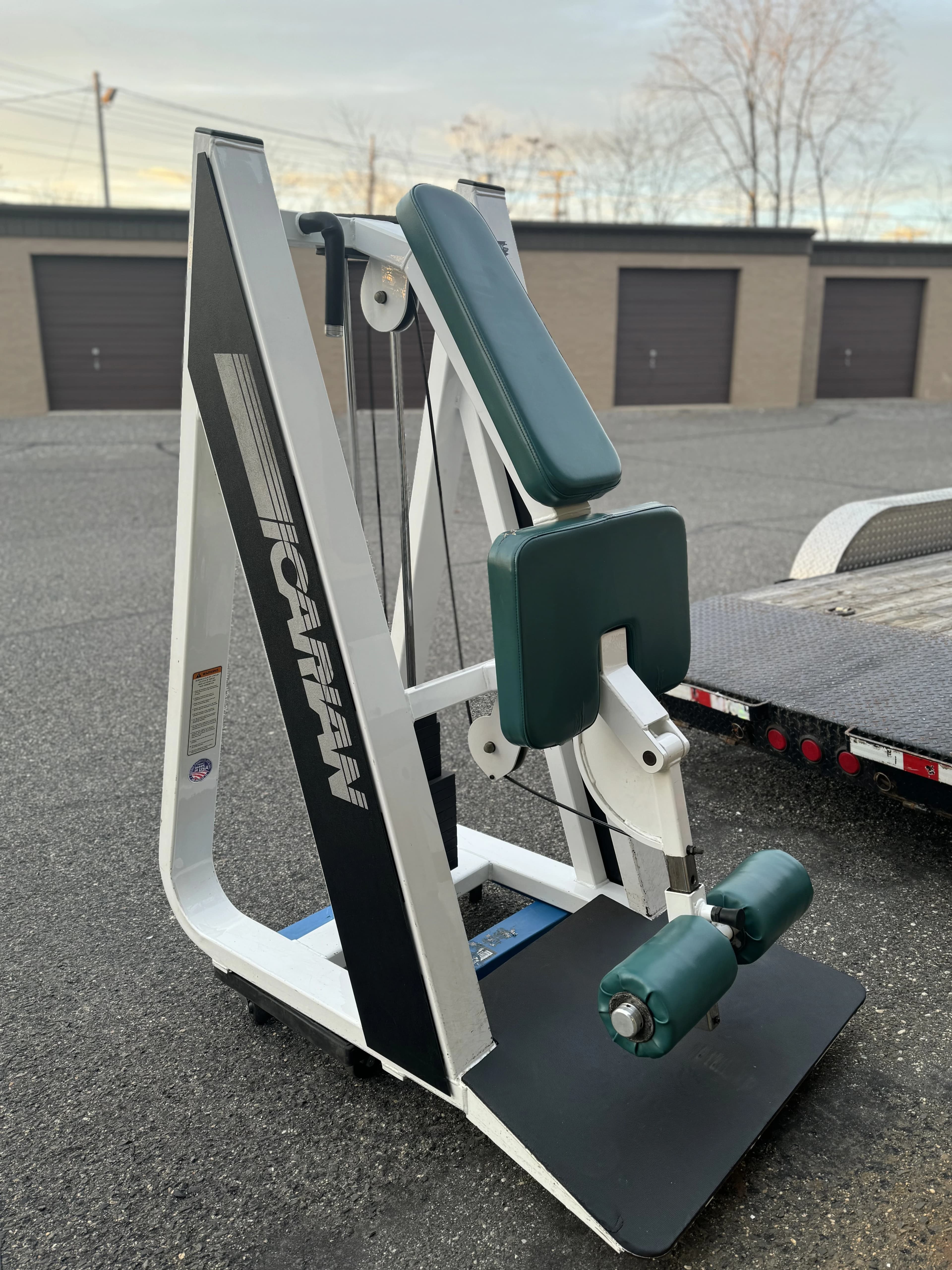 Icarian Single Leg Standing Curl