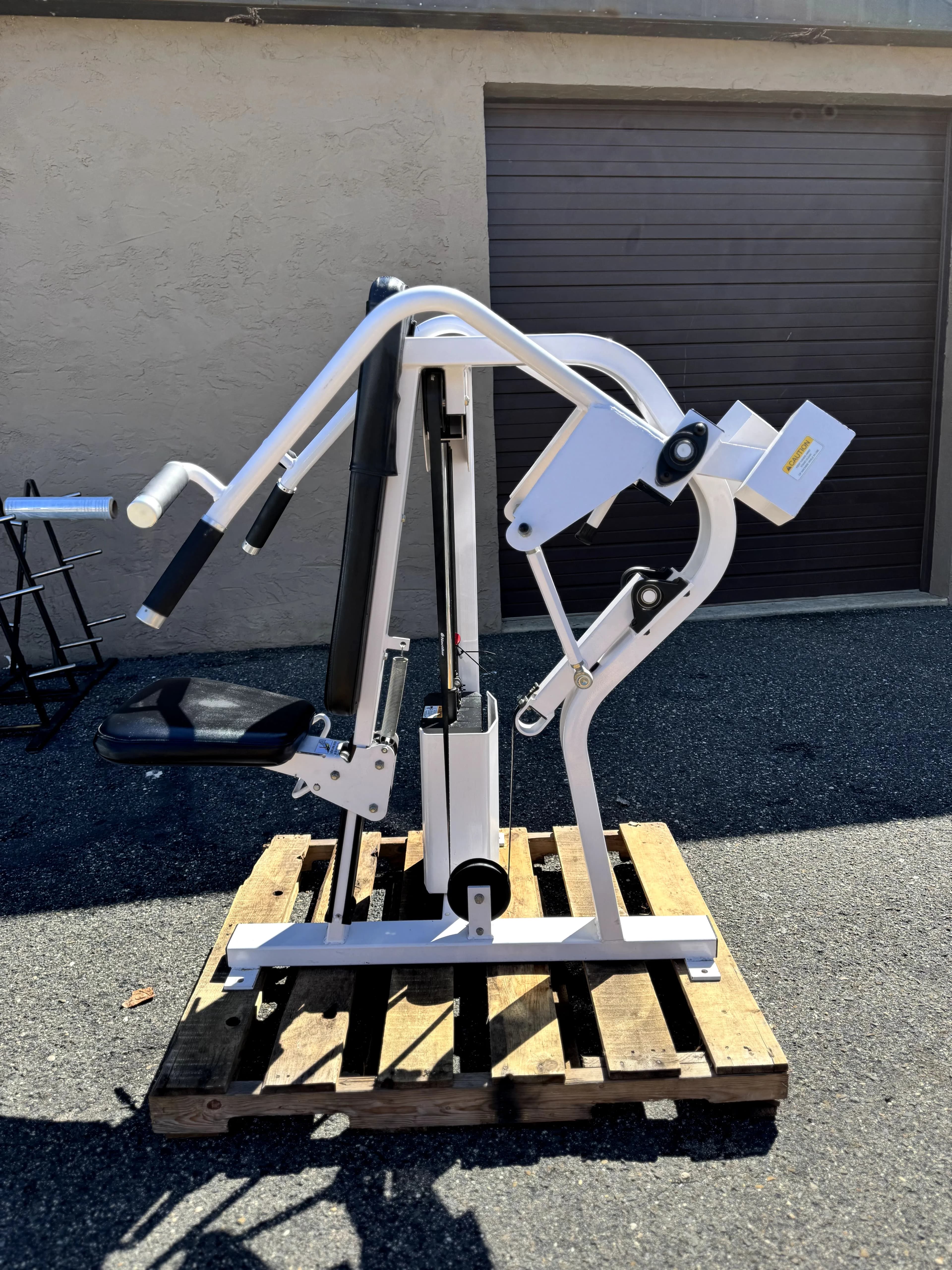 Nautilus Nitro Overhead Press thumbnail 3