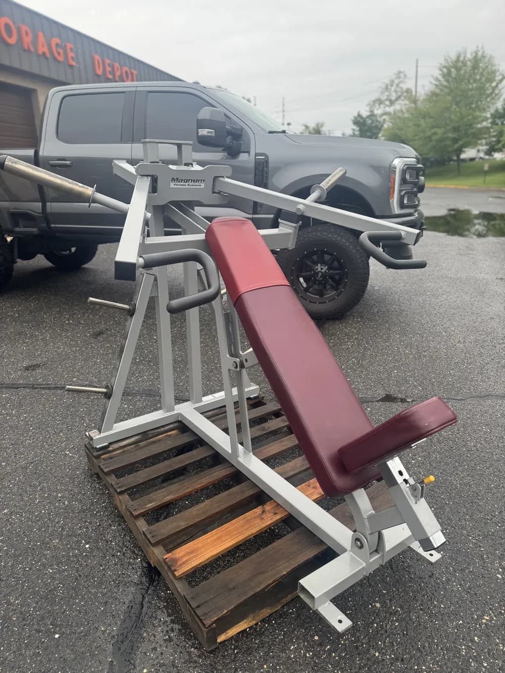 Magnum Biangular Incline Chest Press thumbnail 3