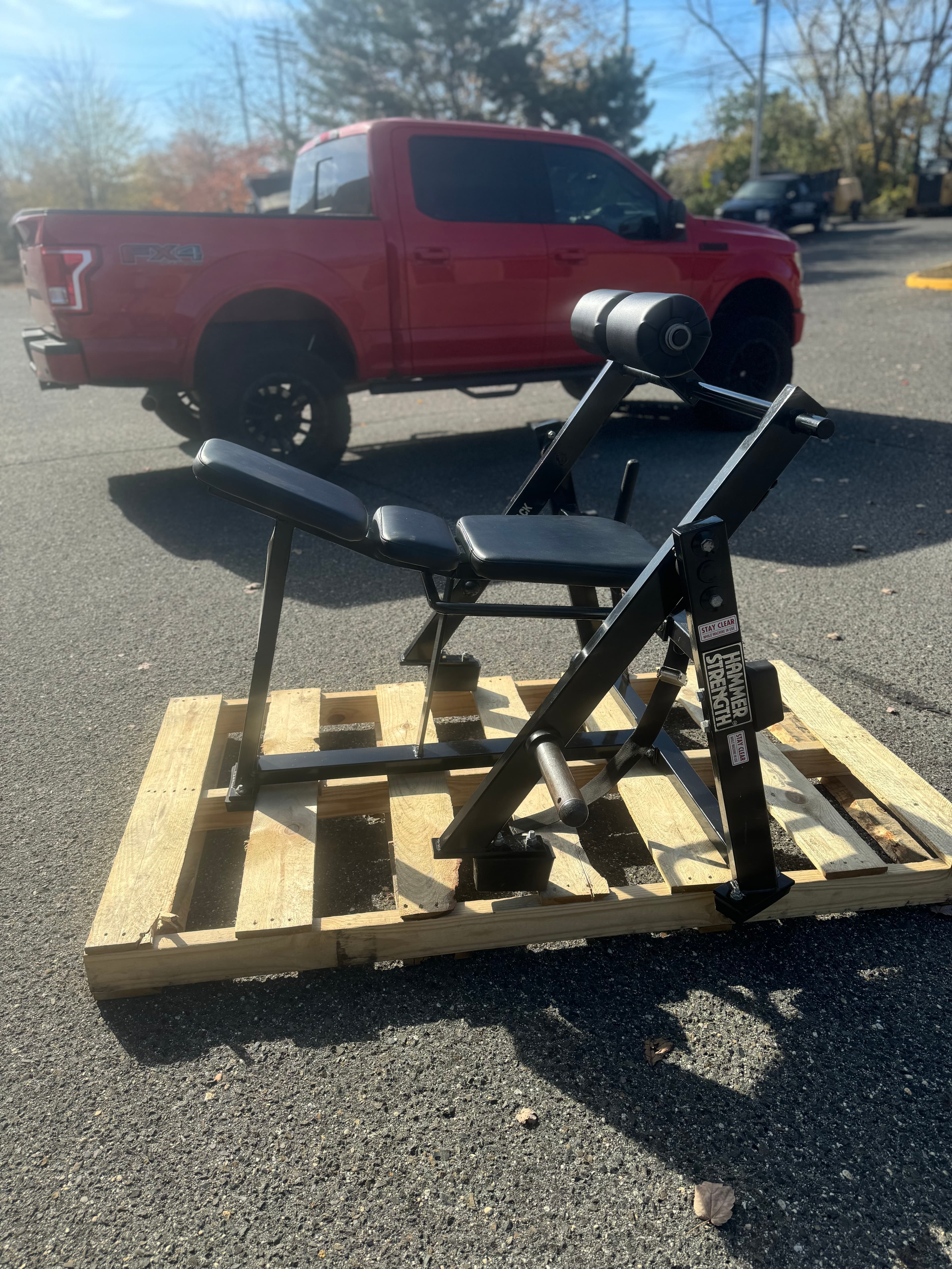 Hammer Strength Hip and Back thumbnail 3