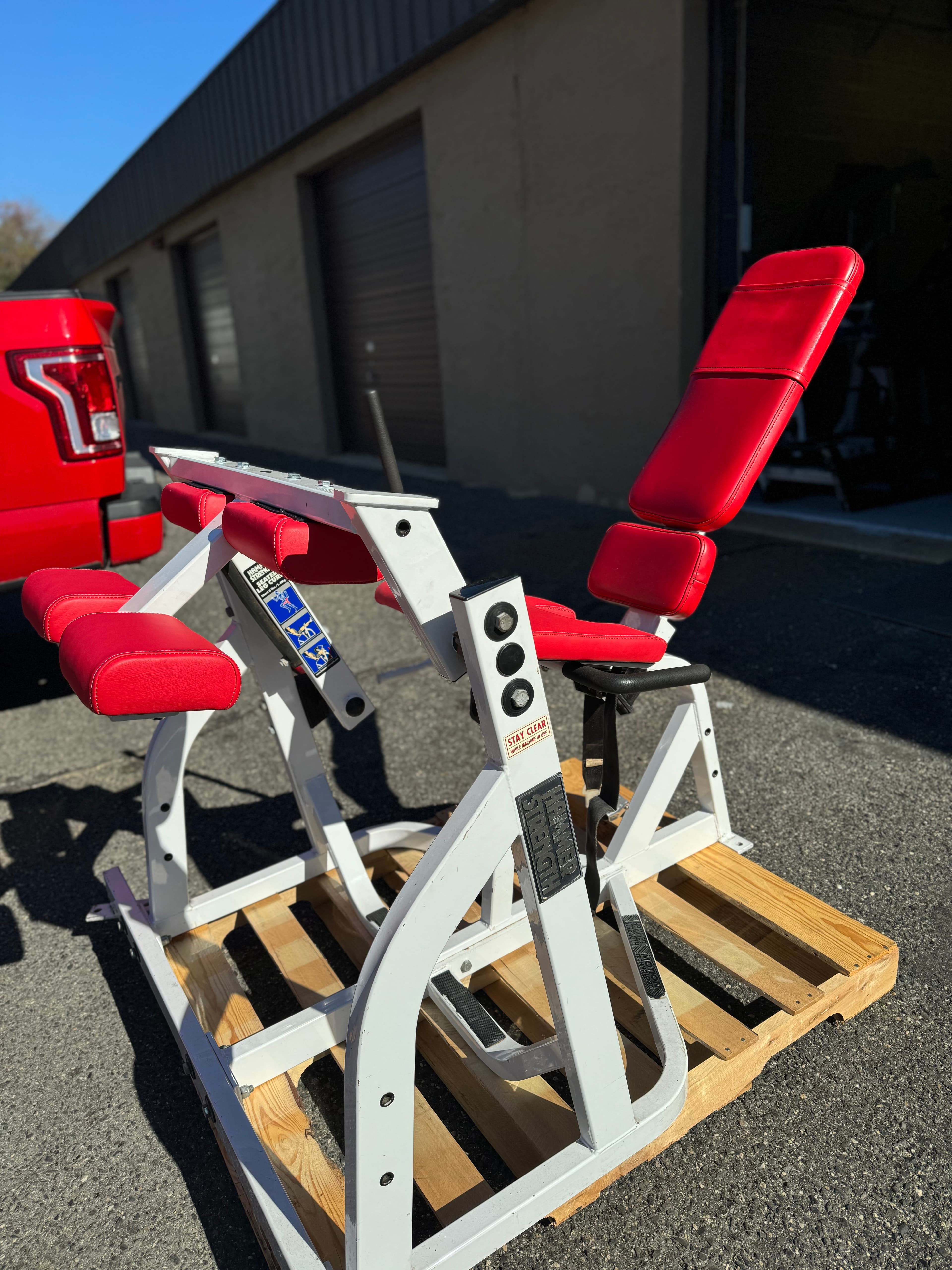 Hammer Strength Plate Loaded Leg Curl