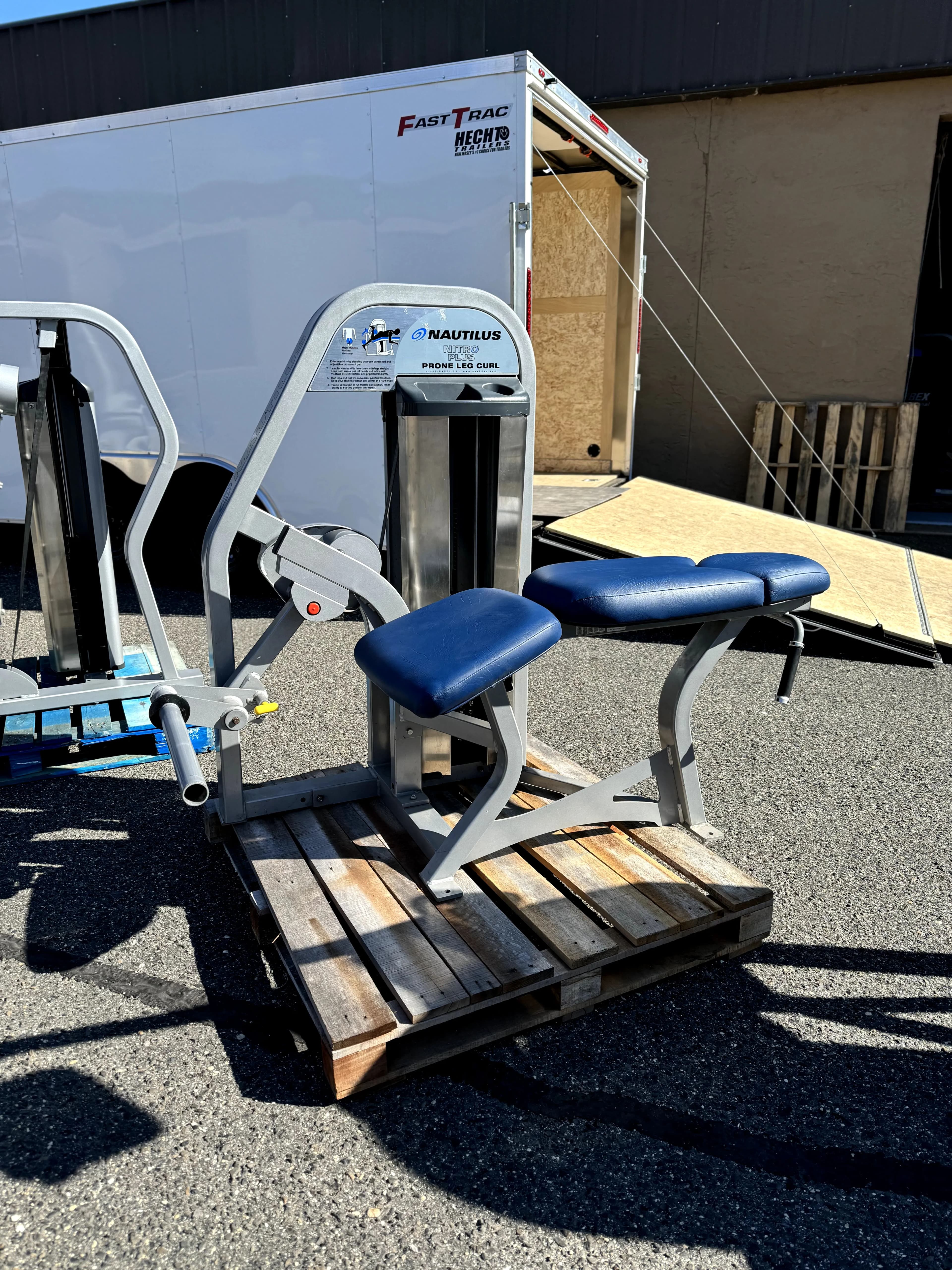 Nautilus Nitro Prone Leg Curl