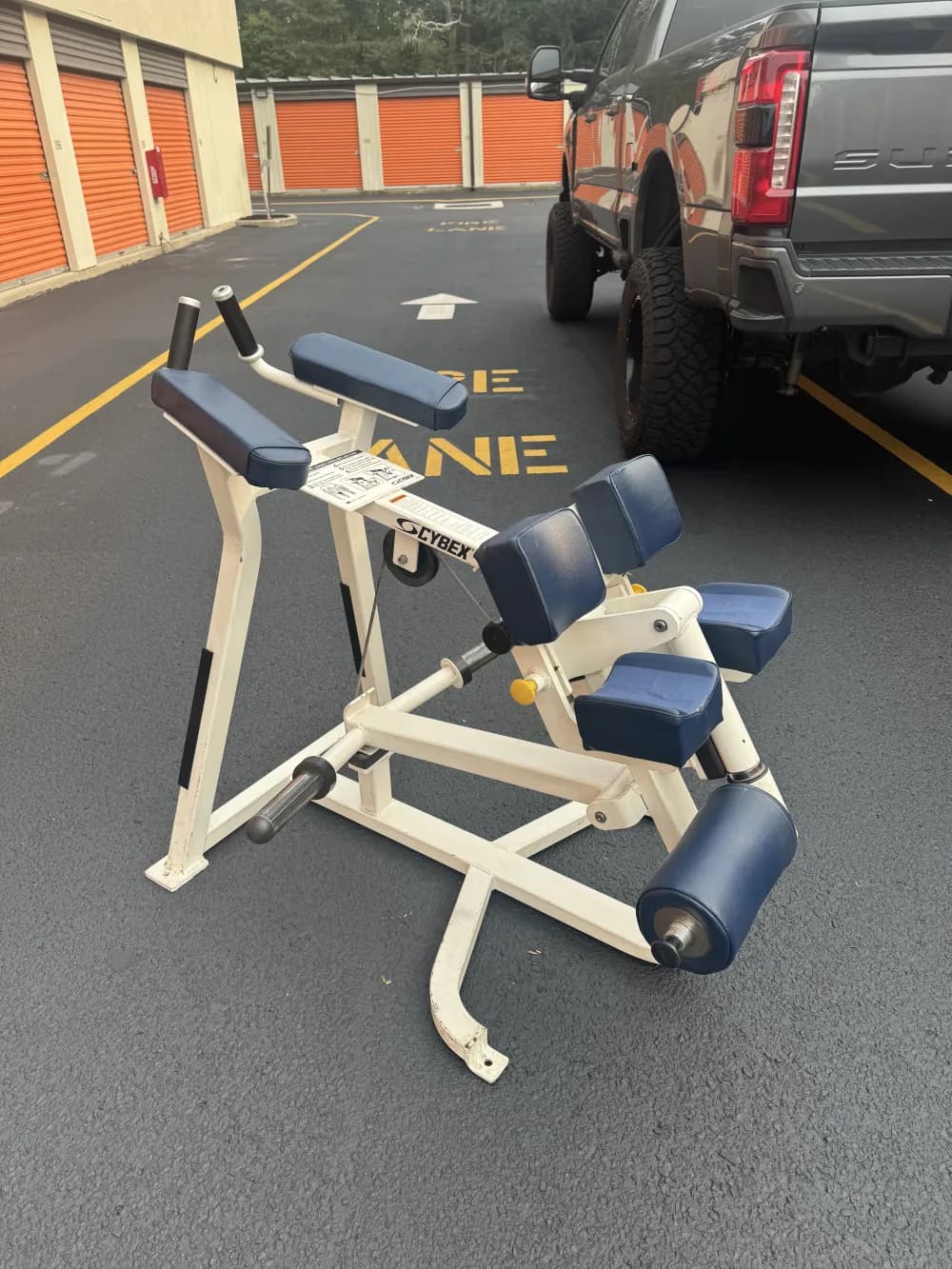 Cybex Kneeling Leg Curl thumbnail 2