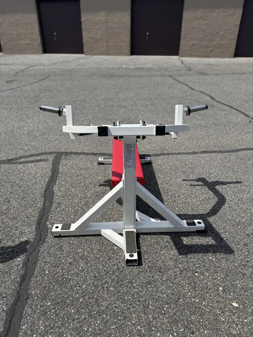 Paramount Flat Chest Press thumbnail 3