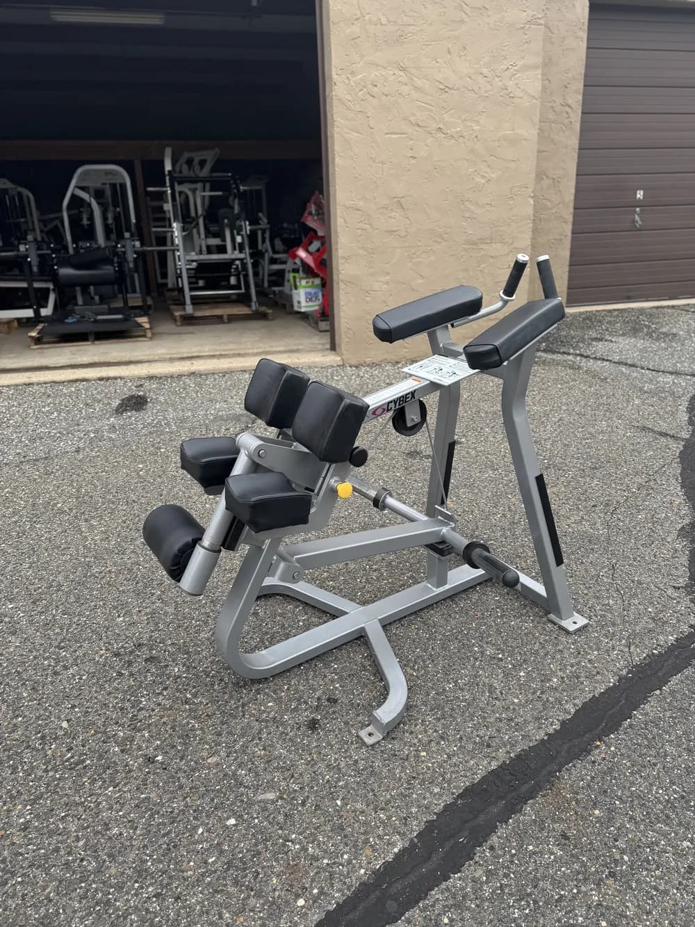 Cybex Kneeling Plate Loaded Leg Curl