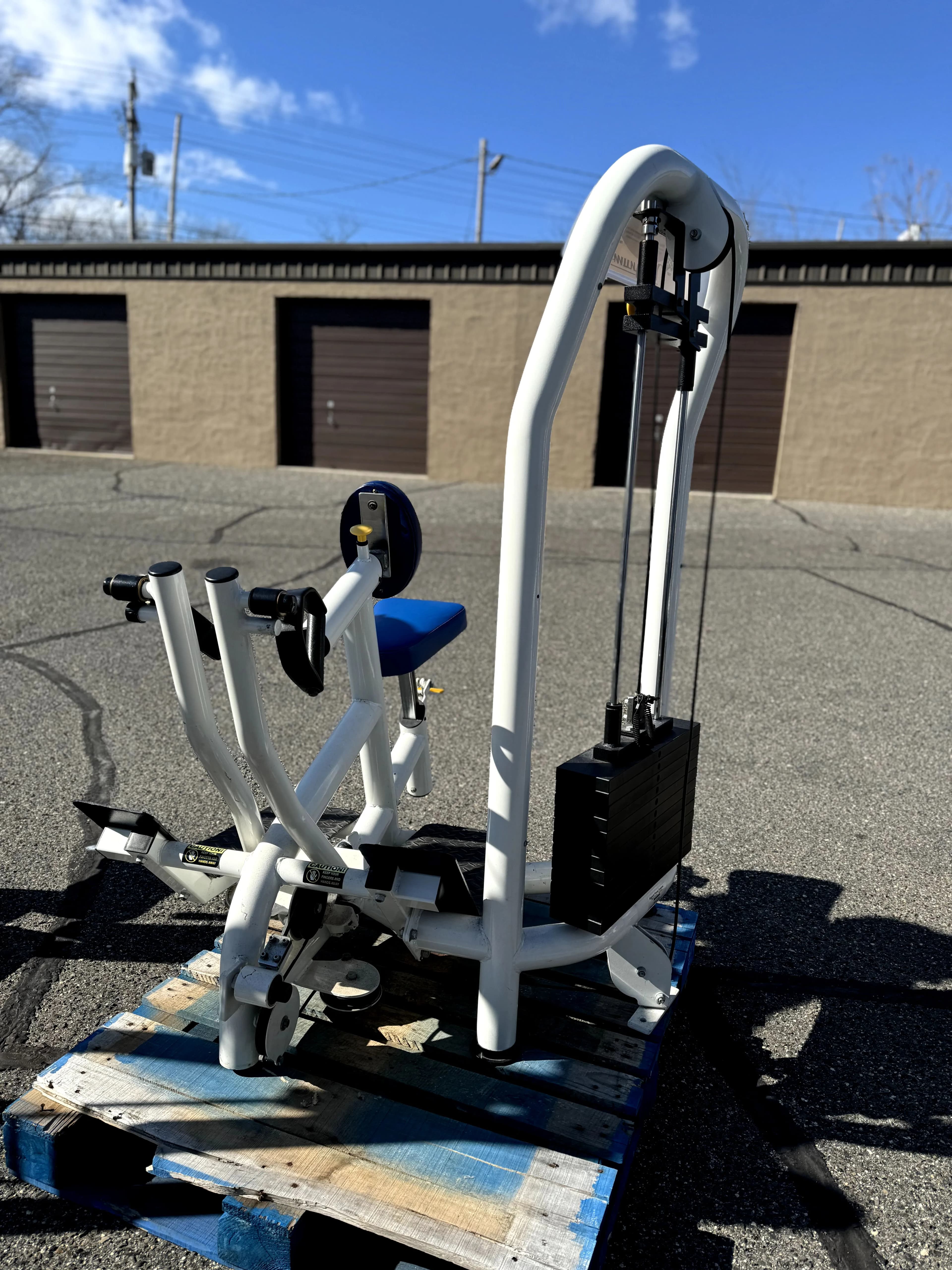 Magnum Selectorized Biangular Row thumbnail 2